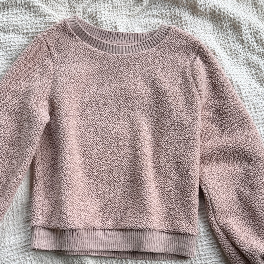 Abercrombie & Fitch Blush Crew Neck Sweater